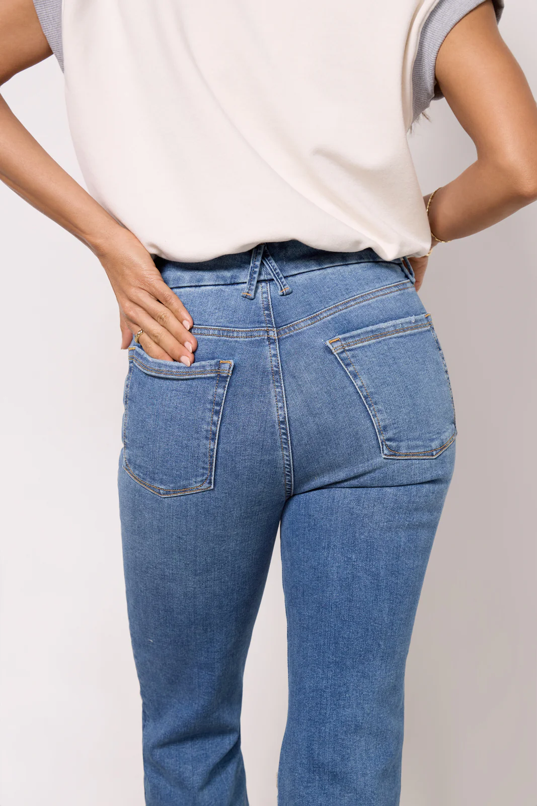 Always Fits Good Legs Straight - Image 7