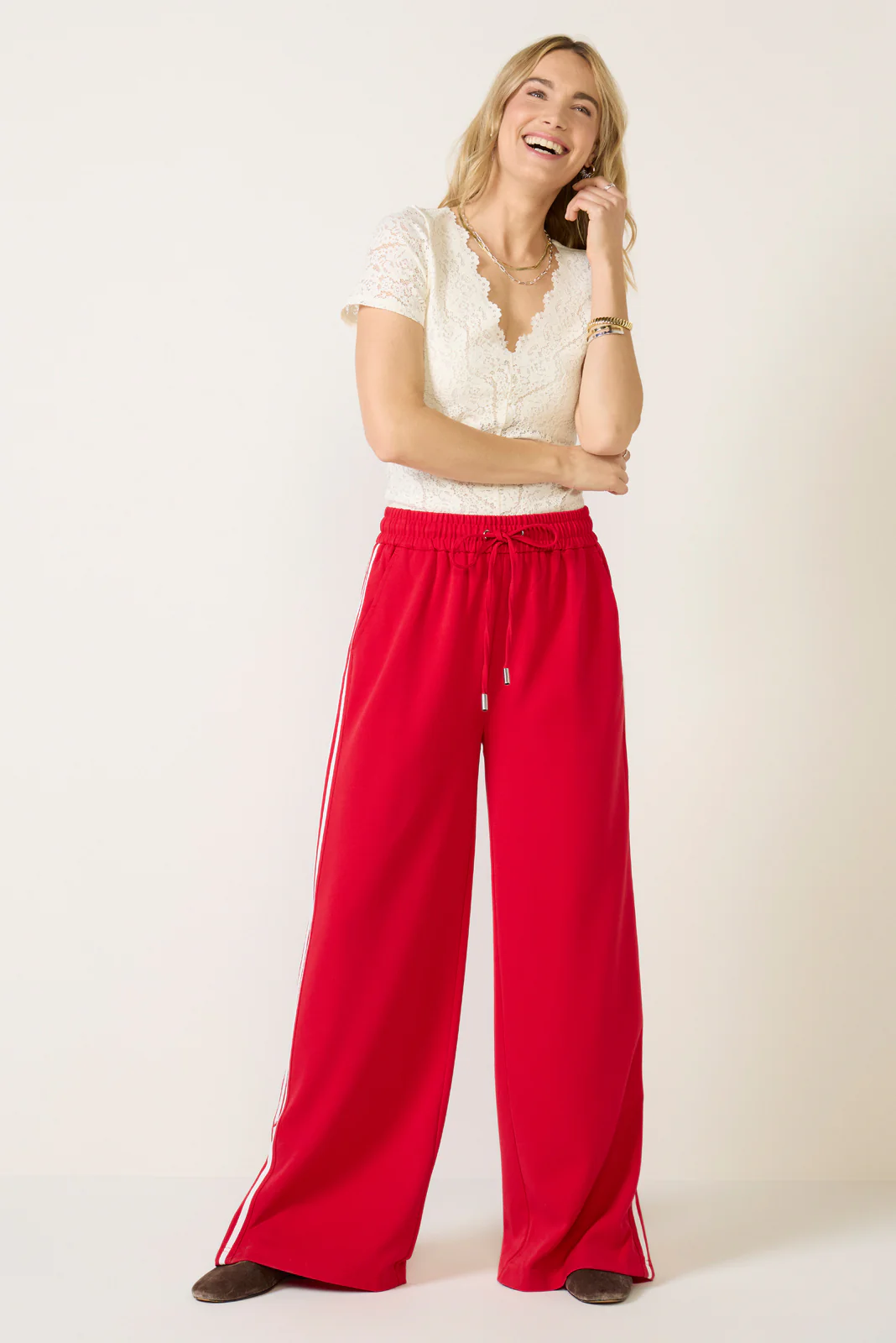 Audrey Short Sleeve Lace Top - Image 2