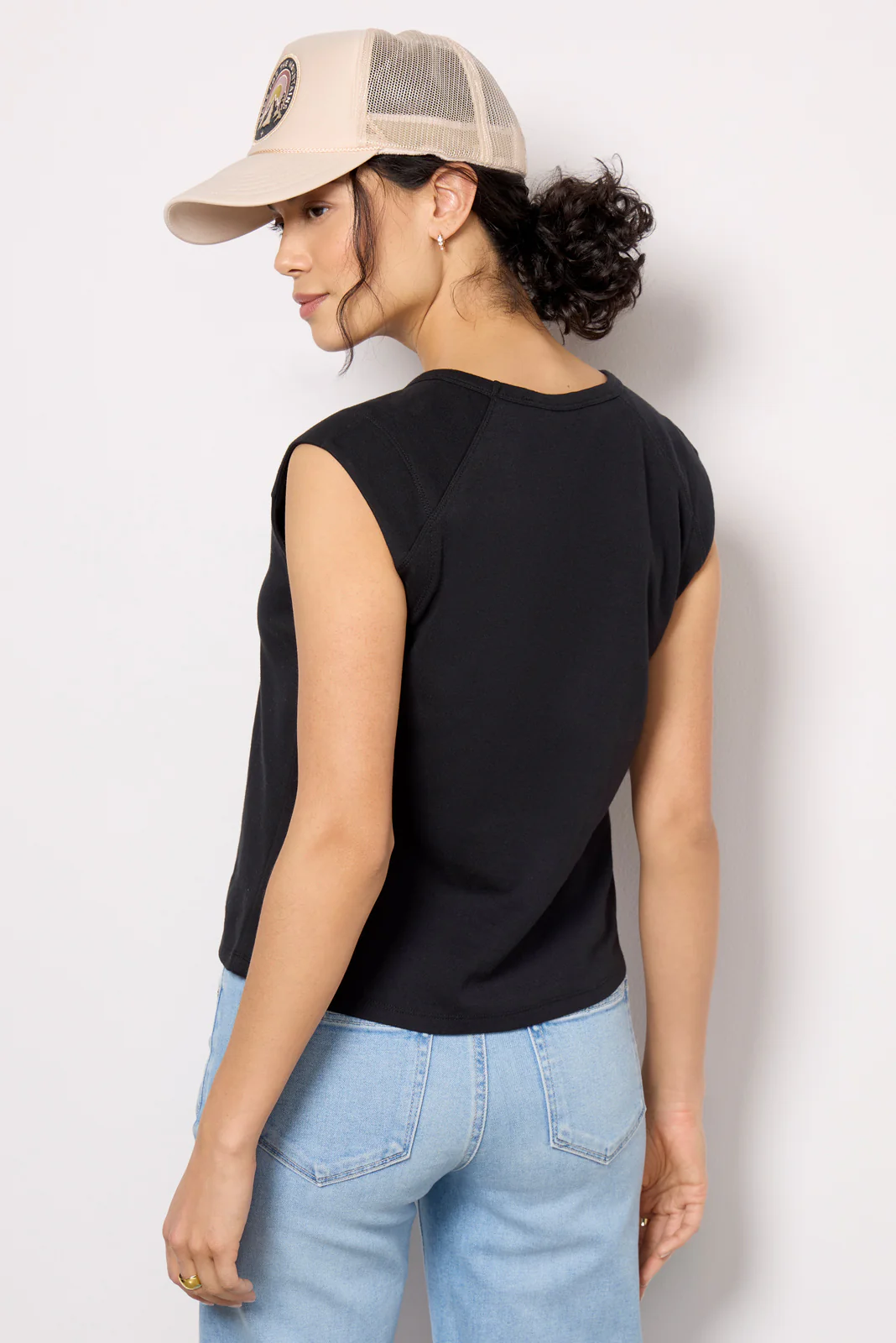 Dessa Muscle Tee - Image 4